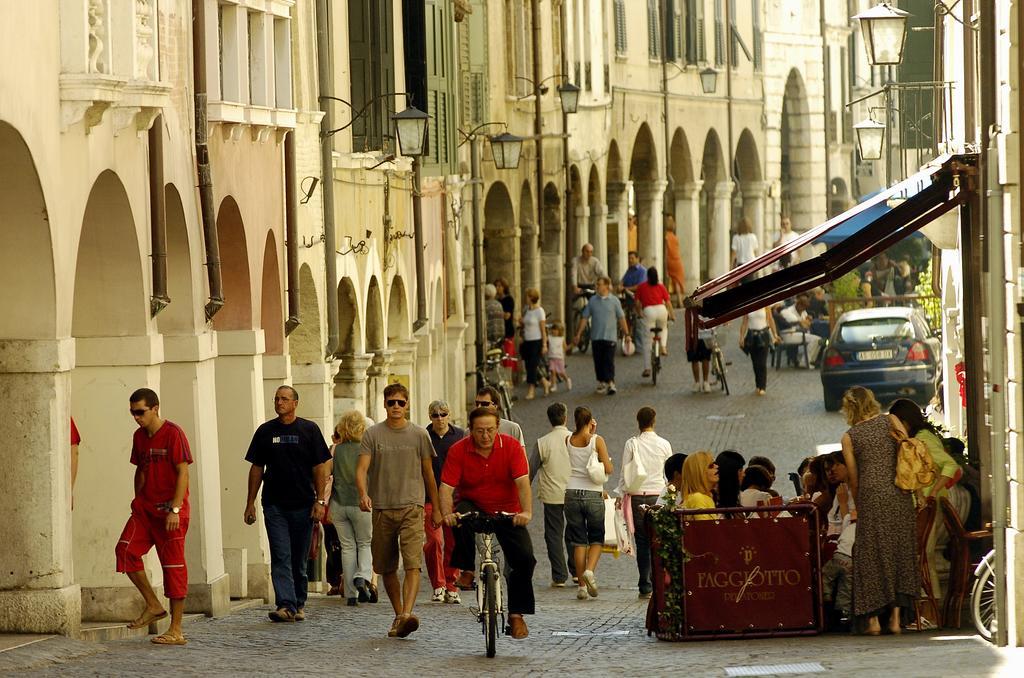 فندق براتا فيردي Prata Di Pordenone المظهر الخارجي الصورة